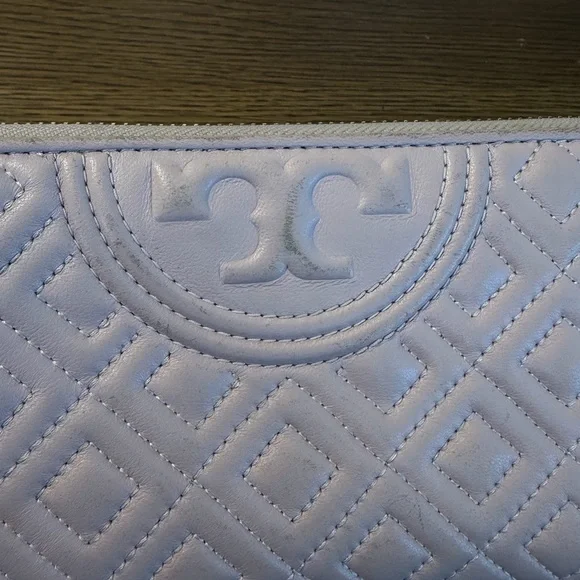 Tory Burch Quilted Blush Pink Leather Wallet - Picture 4 of 9